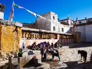 Plaza en Lo Manthang