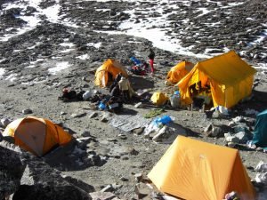 Campo Base antes de la Ascensión al Island Peak